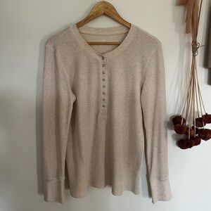 Aerie Beige Waffle Knit Long Sleeve Henley